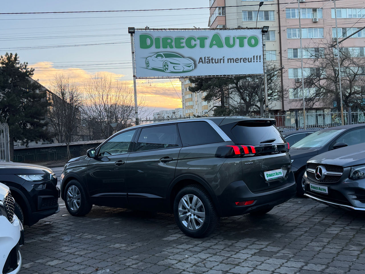 Peugeot 5008