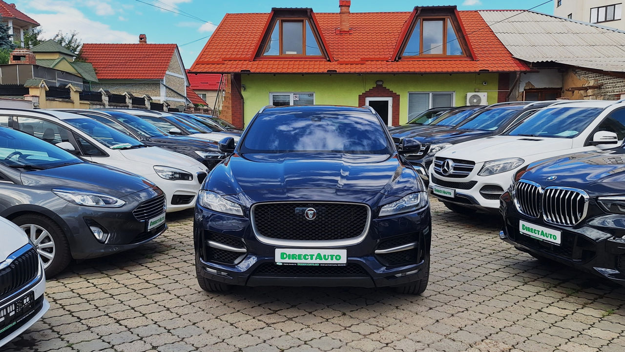 Jaguar F-PACE