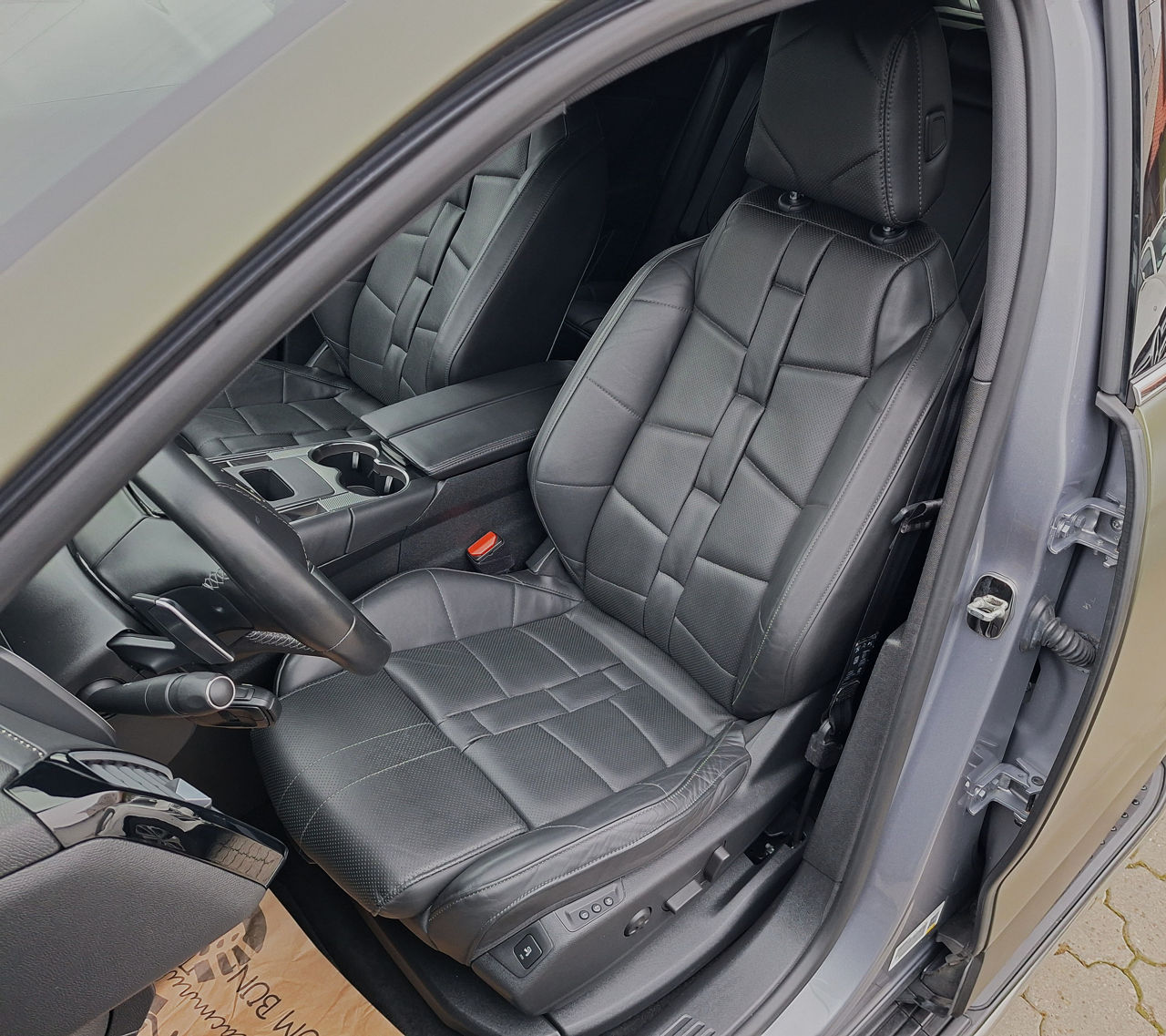 DS Automobiles DS 7 Crossback