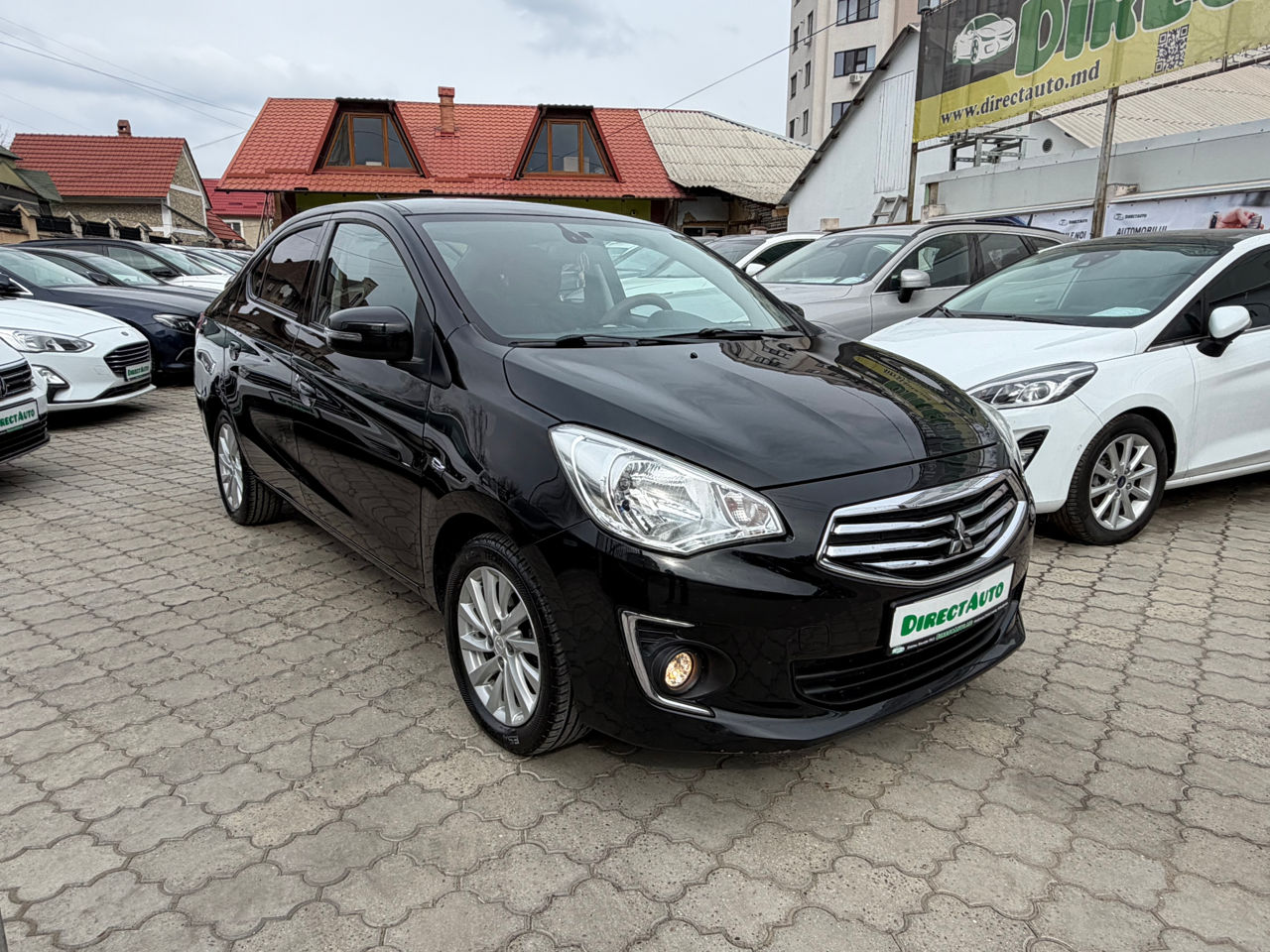 Mitsubishi Attrage